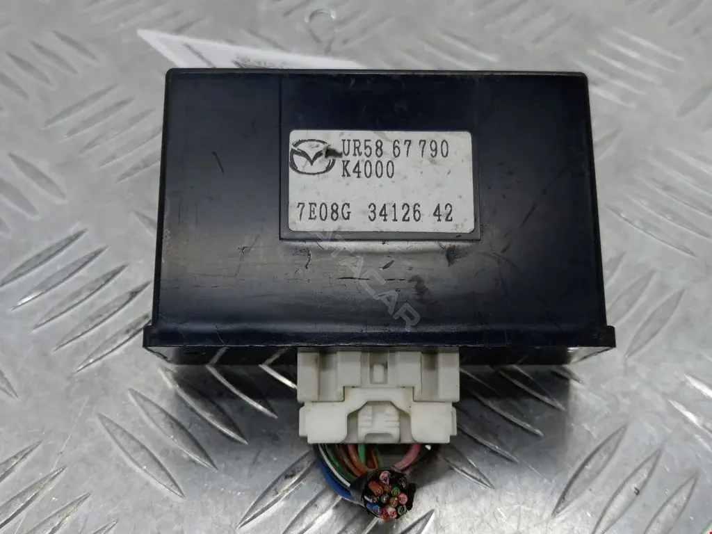 Иммобилайзер UR5867790