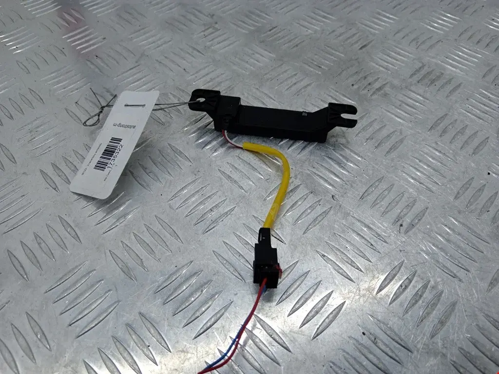Усилитель антенны 95420A2400