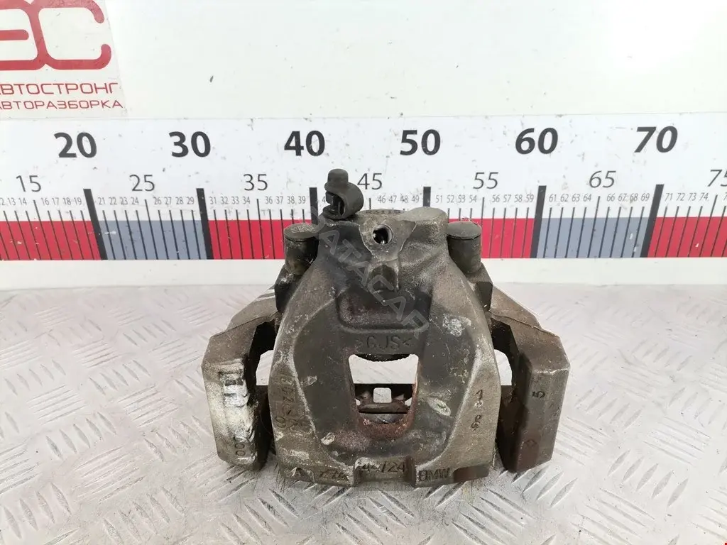 Суппорт тормозной 34216786831