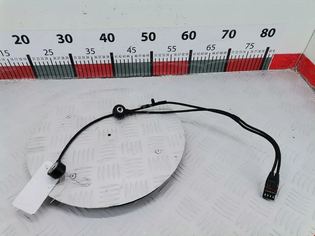 Датчик детонации 0907093, 13627566785, 1957193