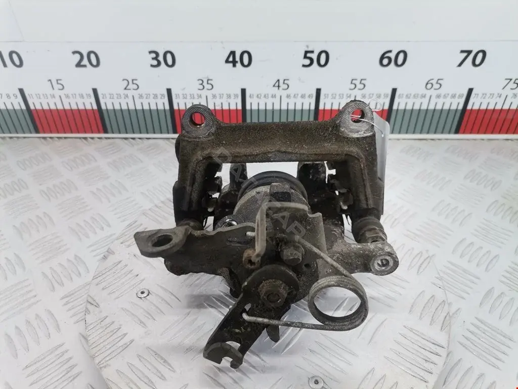 Суппорт тормозной 3D0615423, 4194010, 46SKV653
