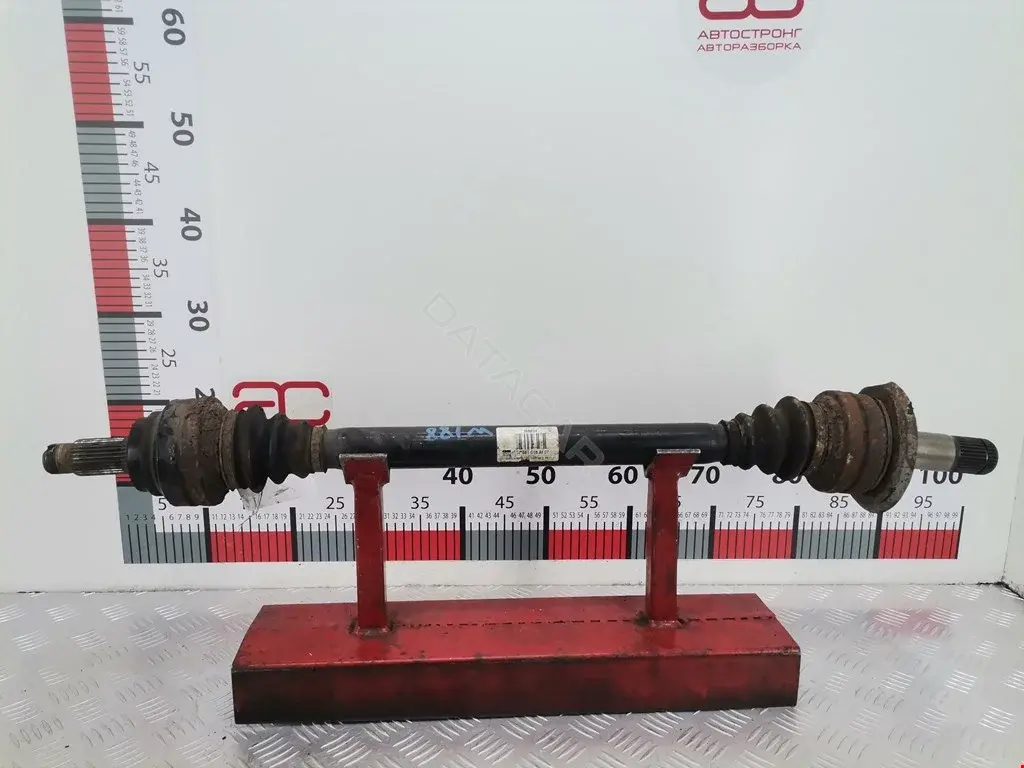 Приводной вал / Полуось 33207647026, 7581016