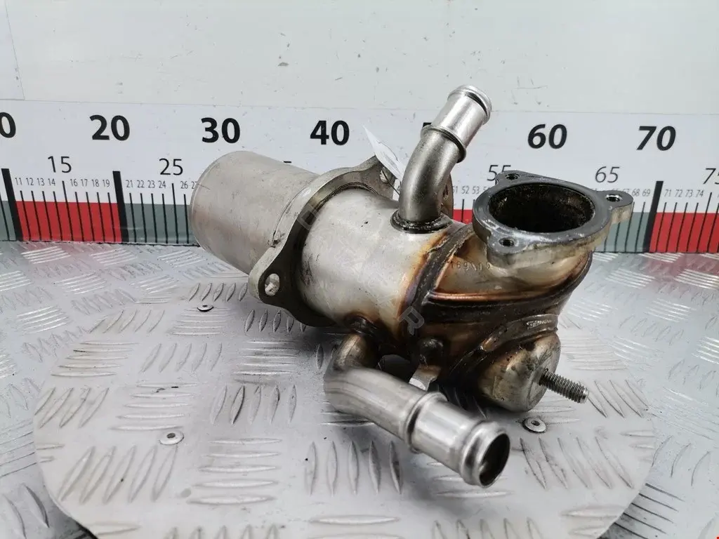 Радиатор ЕГР 04L131513A