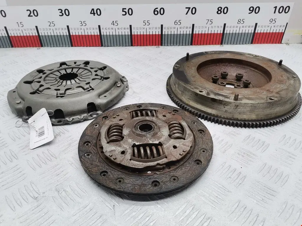 Маховик 9649190580, Y40216610