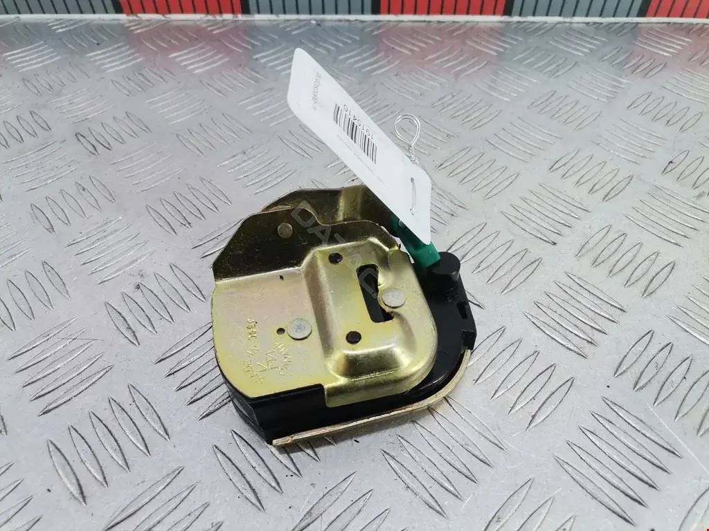 Замок двери 4717338