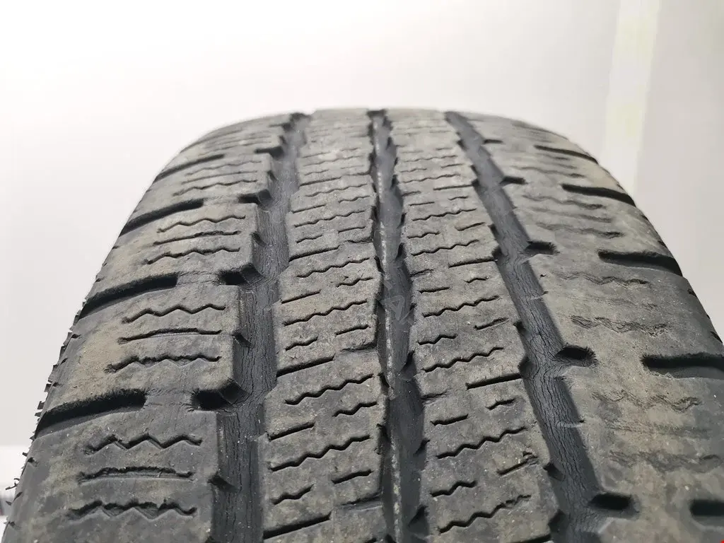 Шины 195, 60R16, 60R16C