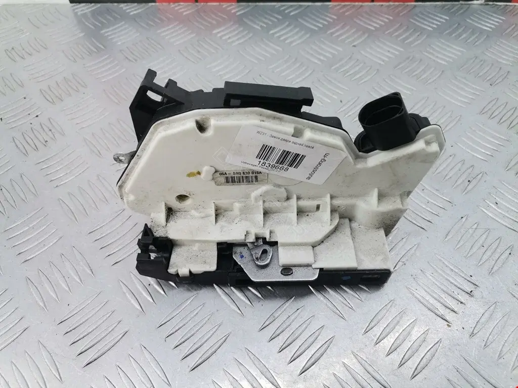 Замок двери 16SKV173, 178972, 1S4839015C