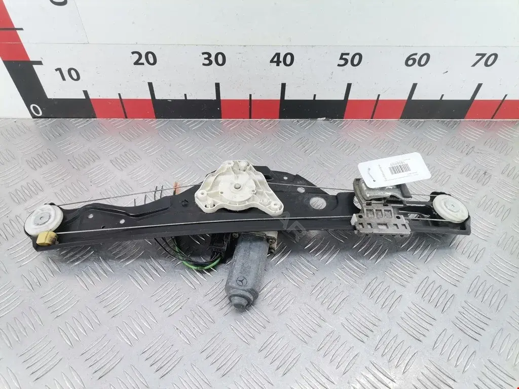 Стеклоподъемник 014389, 01SKV683, 01SKV693