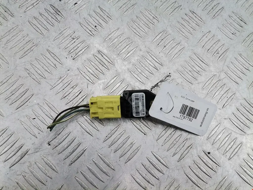 Датчик удара 04896065AA, P04896065AA
