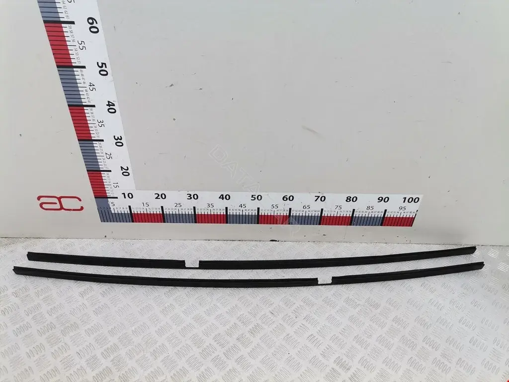 Молдинг крыши 7400A05