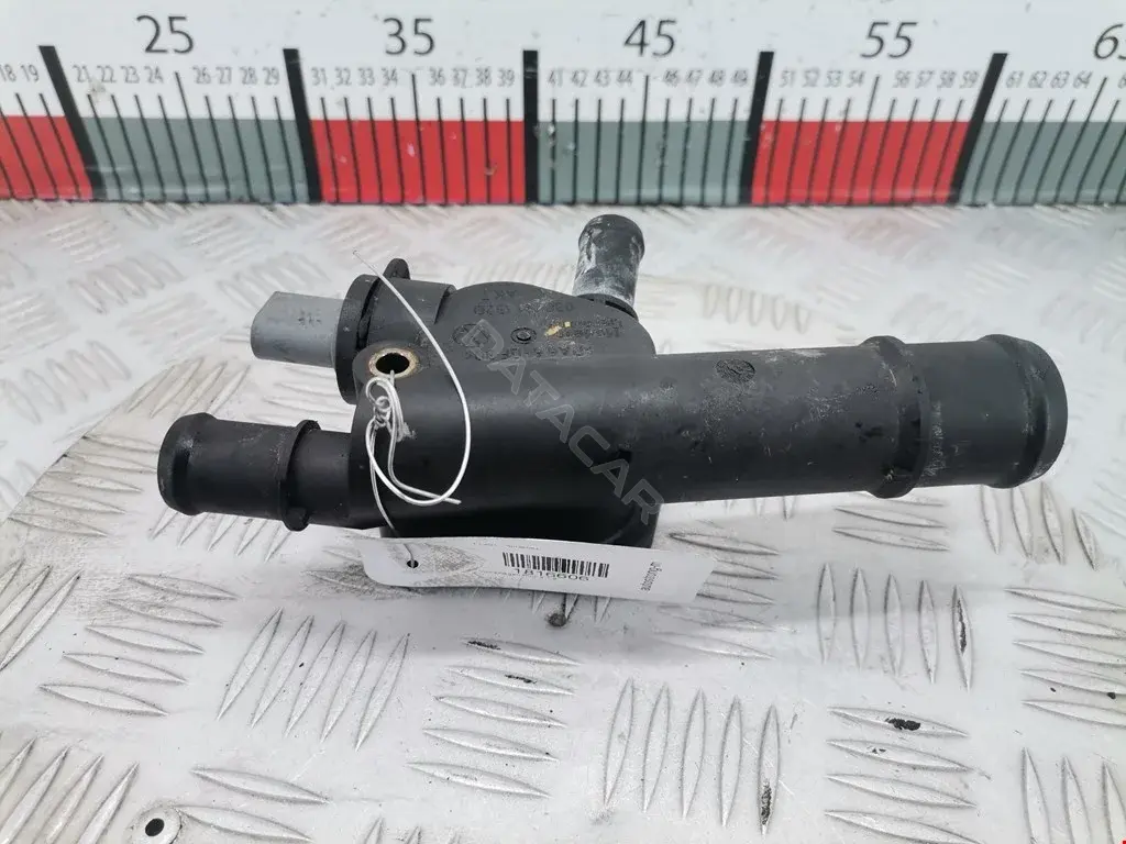 Фланец охлаждающей жидкости 0011021113, 01193, 0381132D