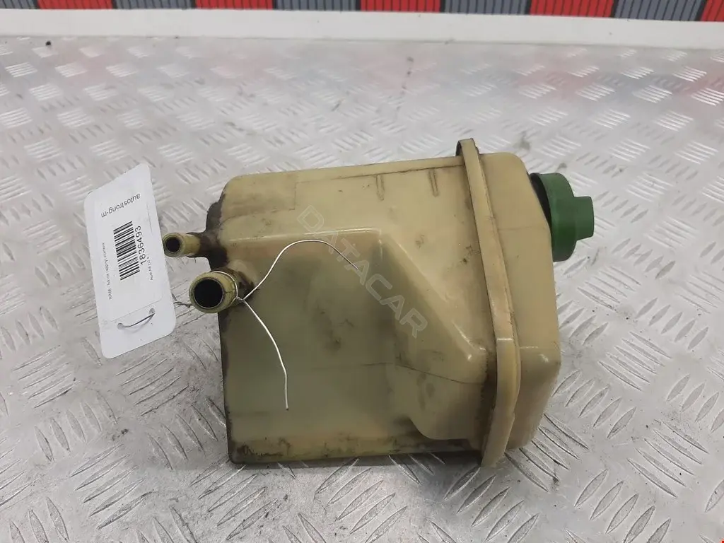 Бачок гидроусилителя 4A0422371M, 4A0422373A