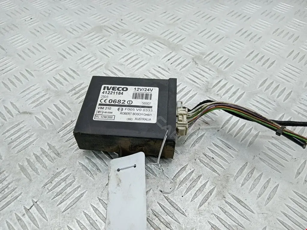 Блок комфорта 41221184, 500321740, F005V00333