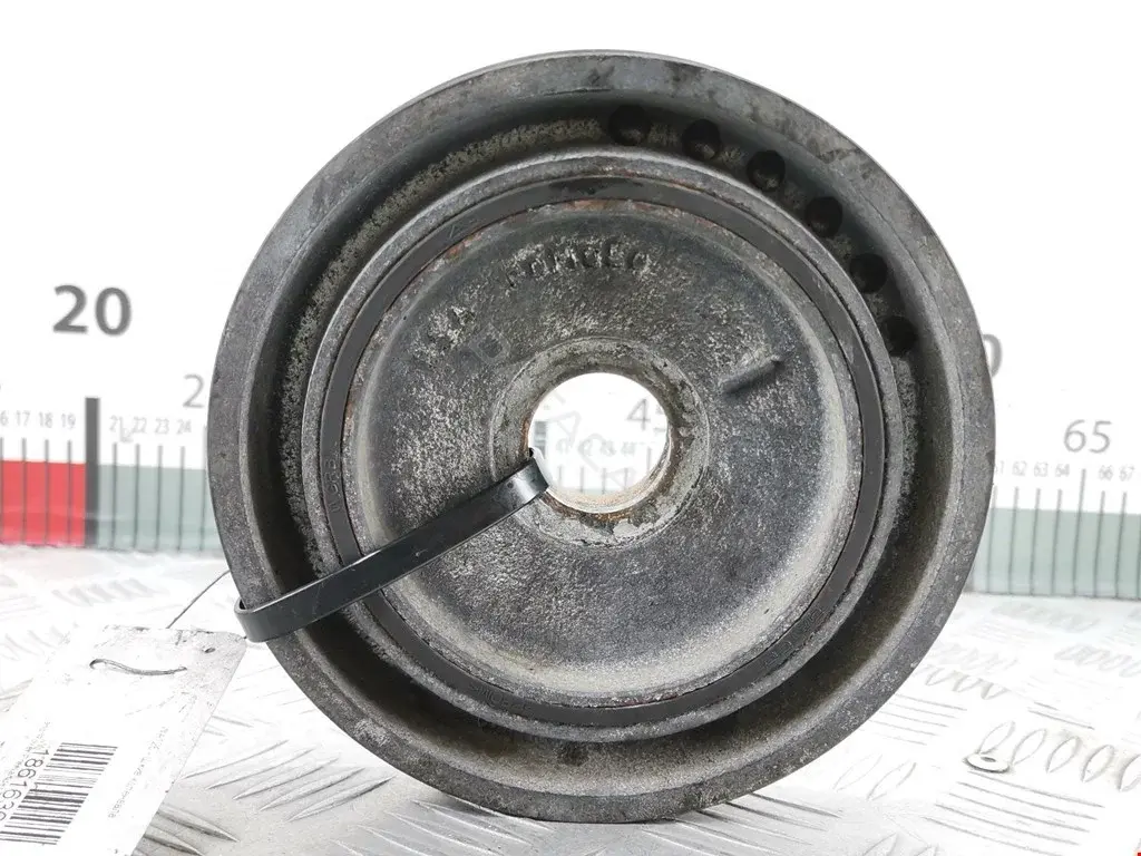 Шкив коленвала 030977, 0515S7, 0515T9