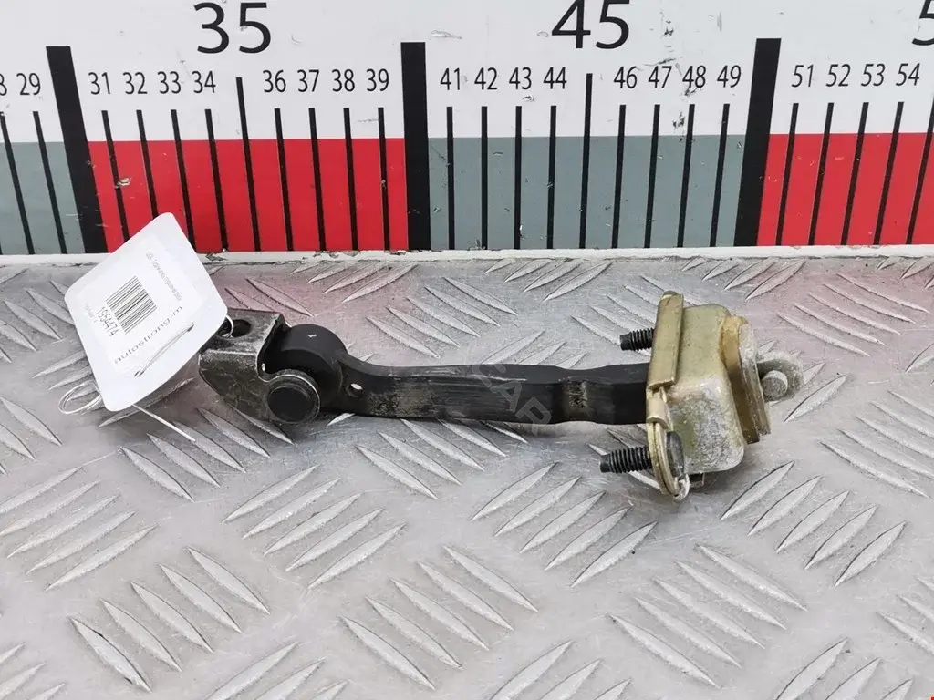 Ограничитель двери 2S6AA23500