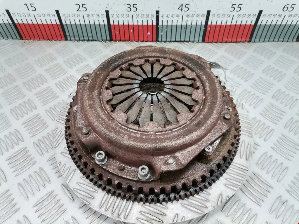 Маховик 0532E9