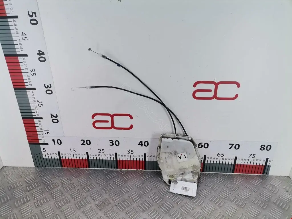 Замок двери 71768755, 90159254