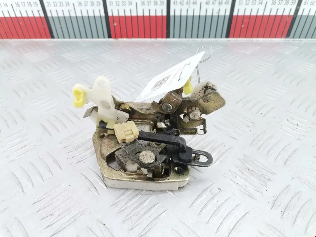 Замок двери 96527747