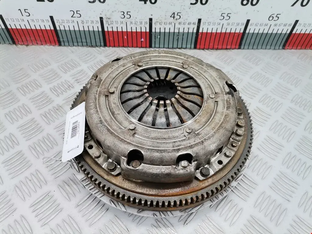 Маховик 03D105269, 03D105269D, 03D105270