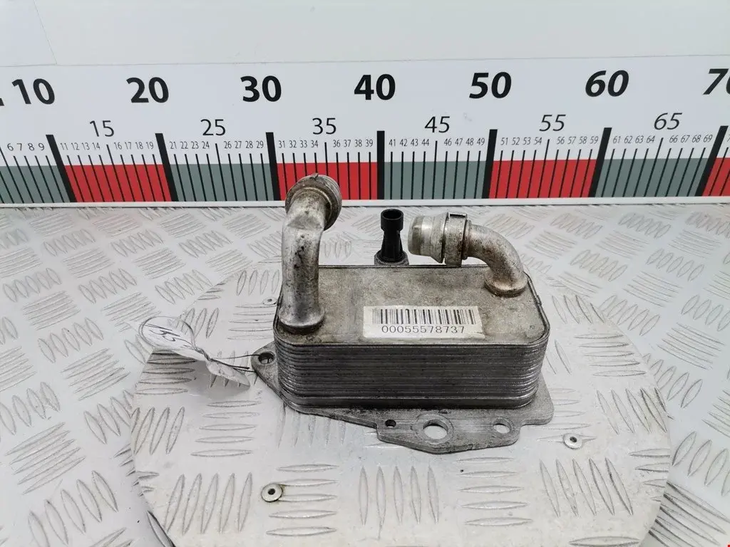 Масляный радиатор двигателя 0025420619, 0025428819, 004025133