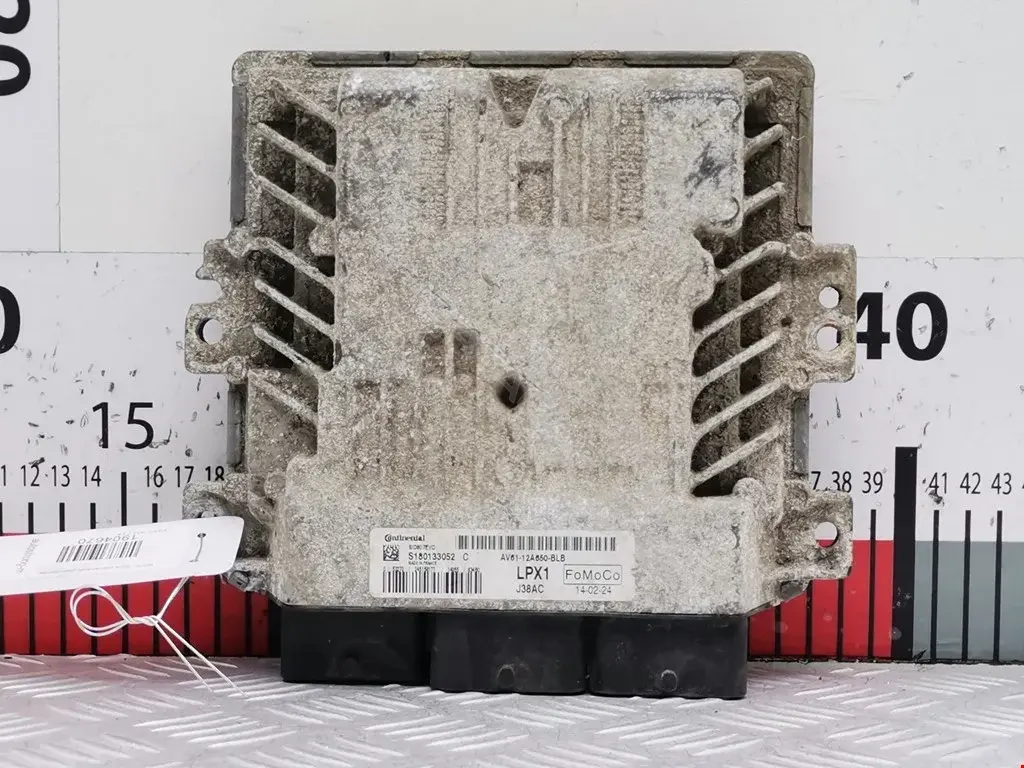 Блок управления двигателем AV6112A650BLB, S180133052