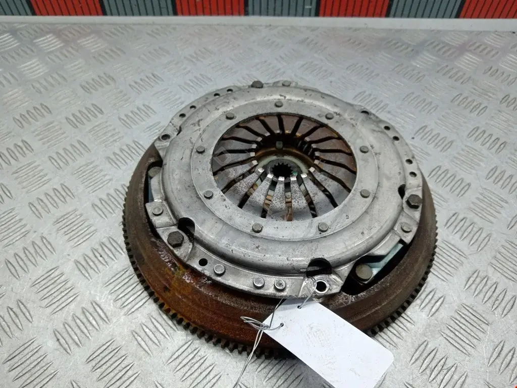 Маховик 0616335, 55558223, 55587031