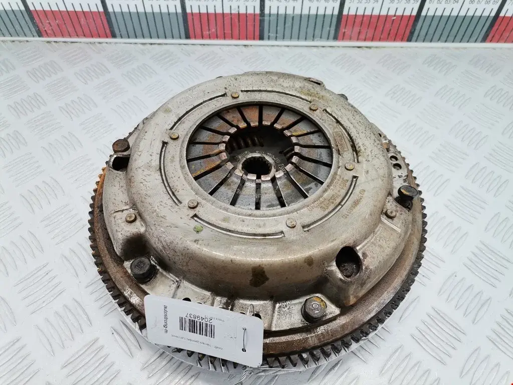 Маховик Z60111500A