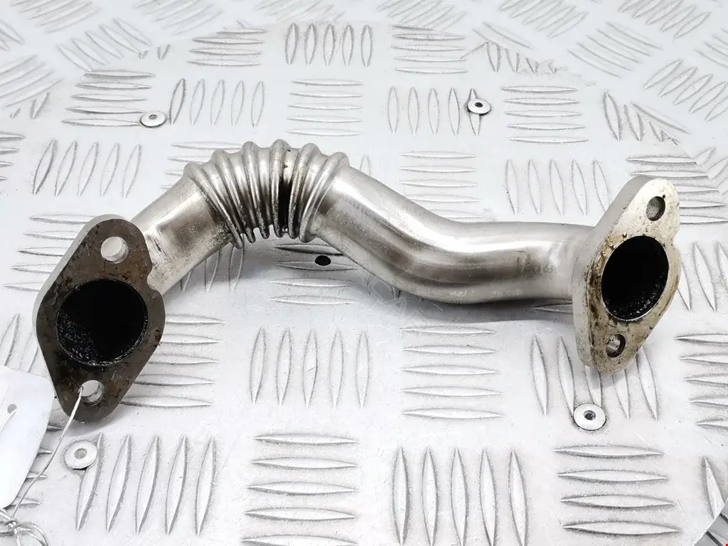 Трубка системы рециркуляции EGR 03L131521Q