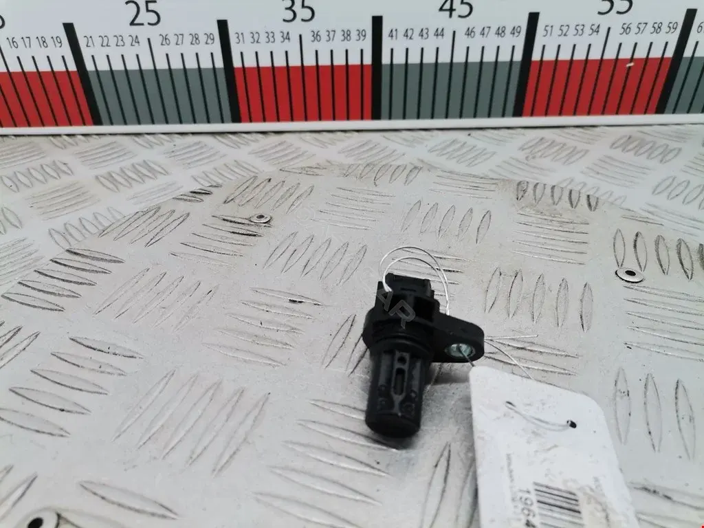 Датчик распредвала 0051535928, 0600183SX, 064848205010