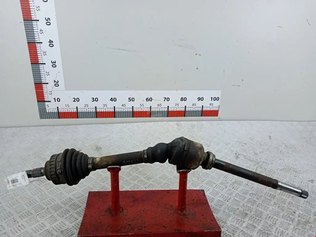 Приводной вал / Полуось 1582169SX, 170806, 181258