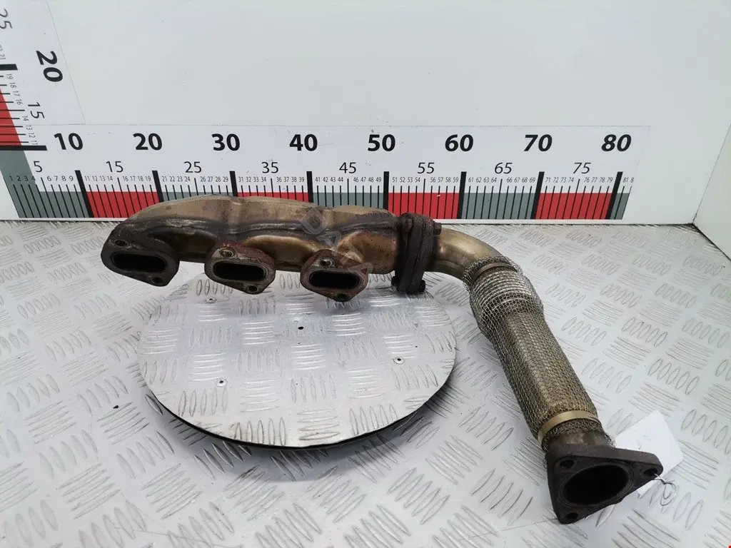 Выпускной коллектор 059253033AC, 059253033L, 059253033S