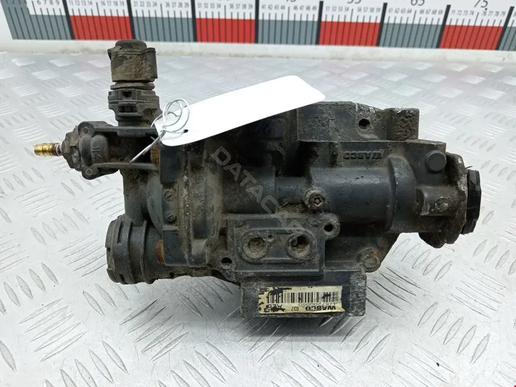 Кран главный тормозной 0044311112, 0044317812, 004431781280
