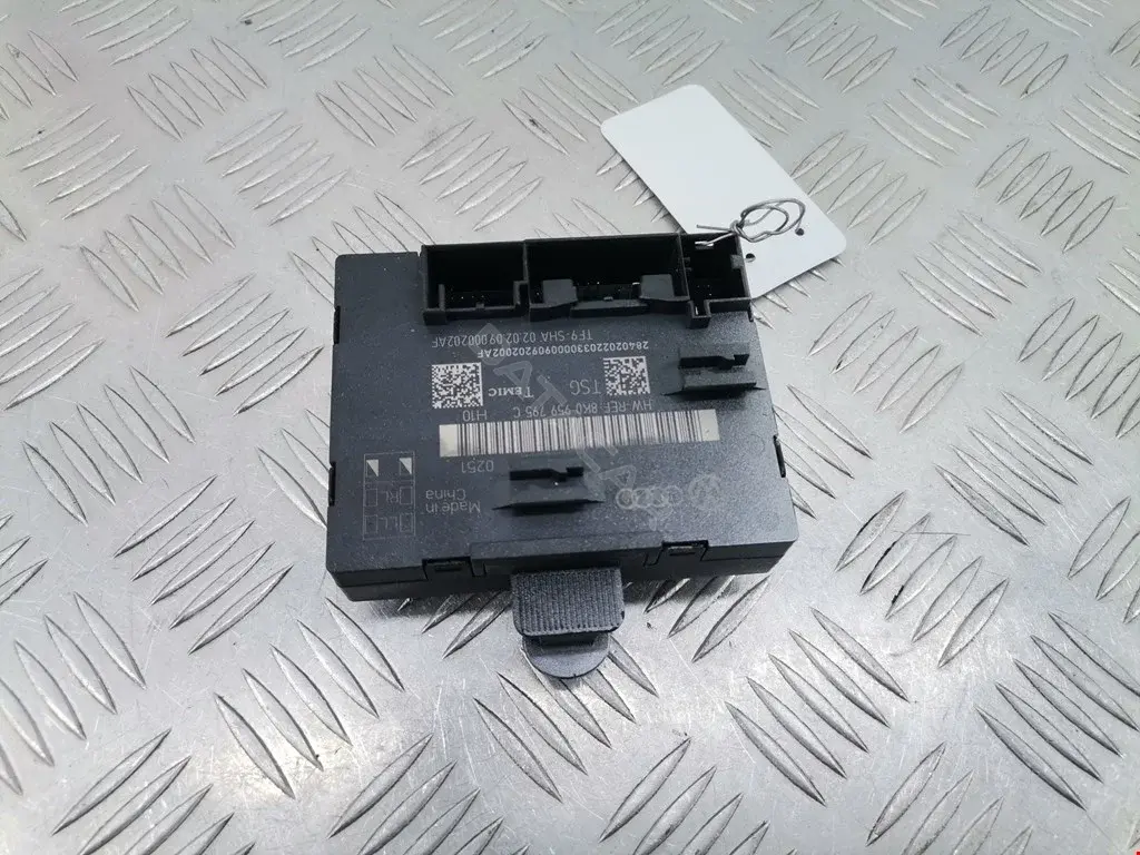 Блок комфорта 8K0959795C