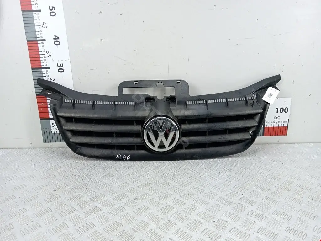 Решетка радиатора 1T0853651A, 88530940802, VW7192001