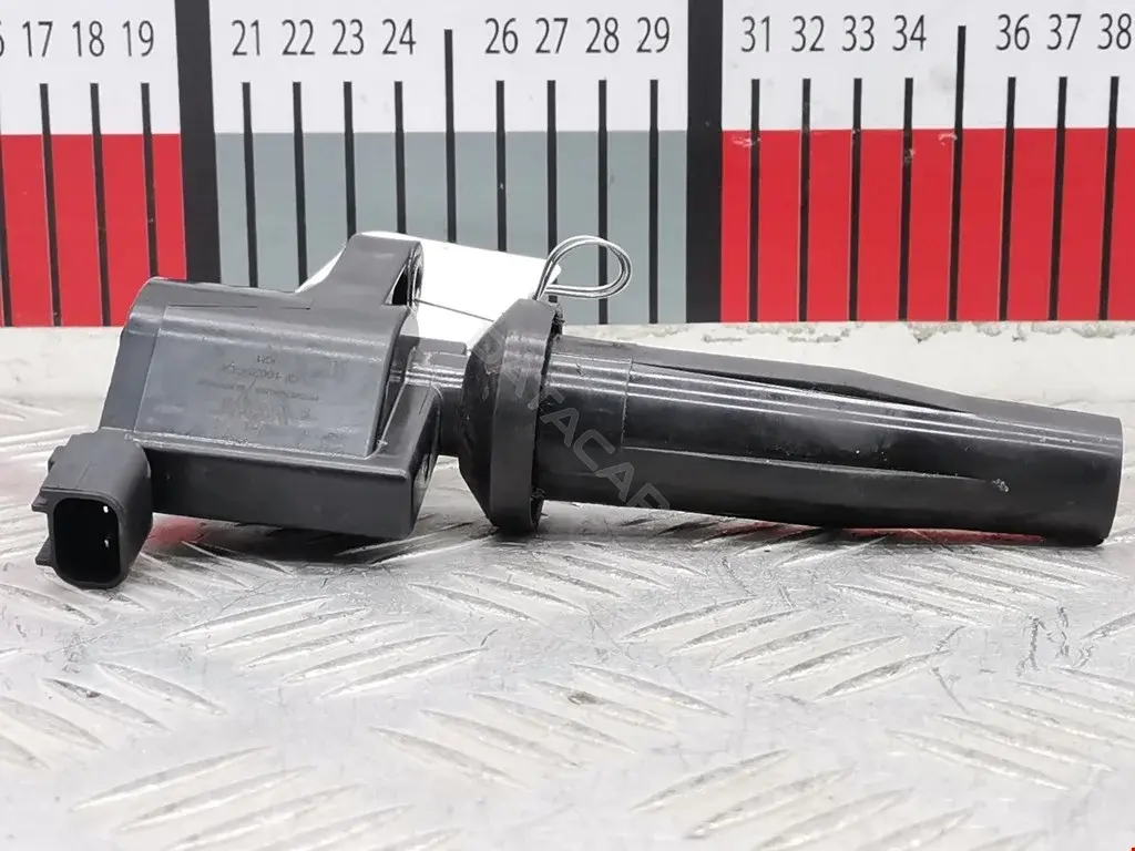 Катушка зажигания 0040100408, 0221504702, 05925
