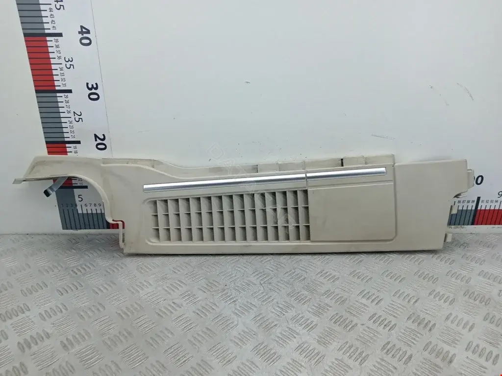 Обшивка стойки 51438252677