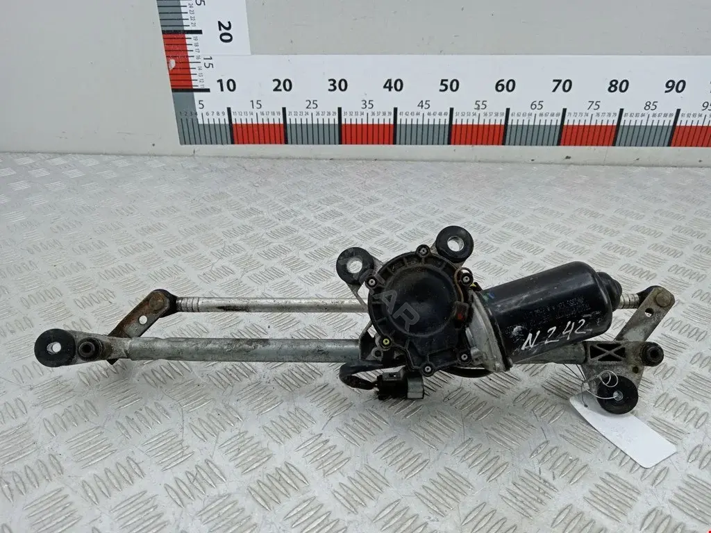 Трапеция стеклоочистителя 05SKV001, 10304035, 10304095