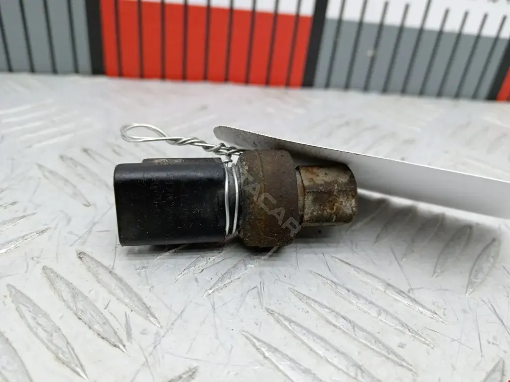 Датчик давления кондиционера 0917202, 0917275, 11SNS6001RA