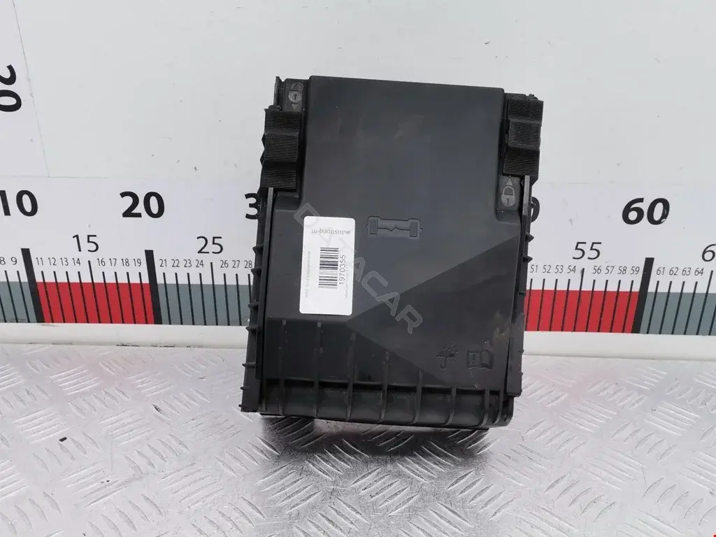 Блок предохранителей 3C0937125, 3C0937125A, 63592777
