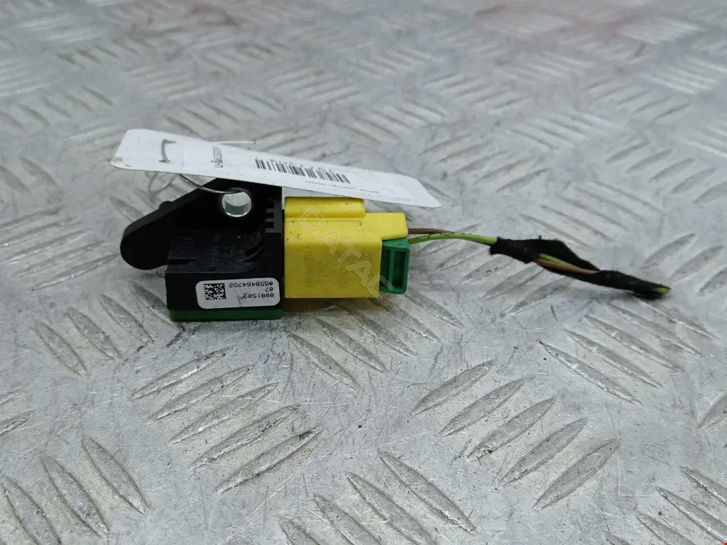Датчик удара 8K0973323S