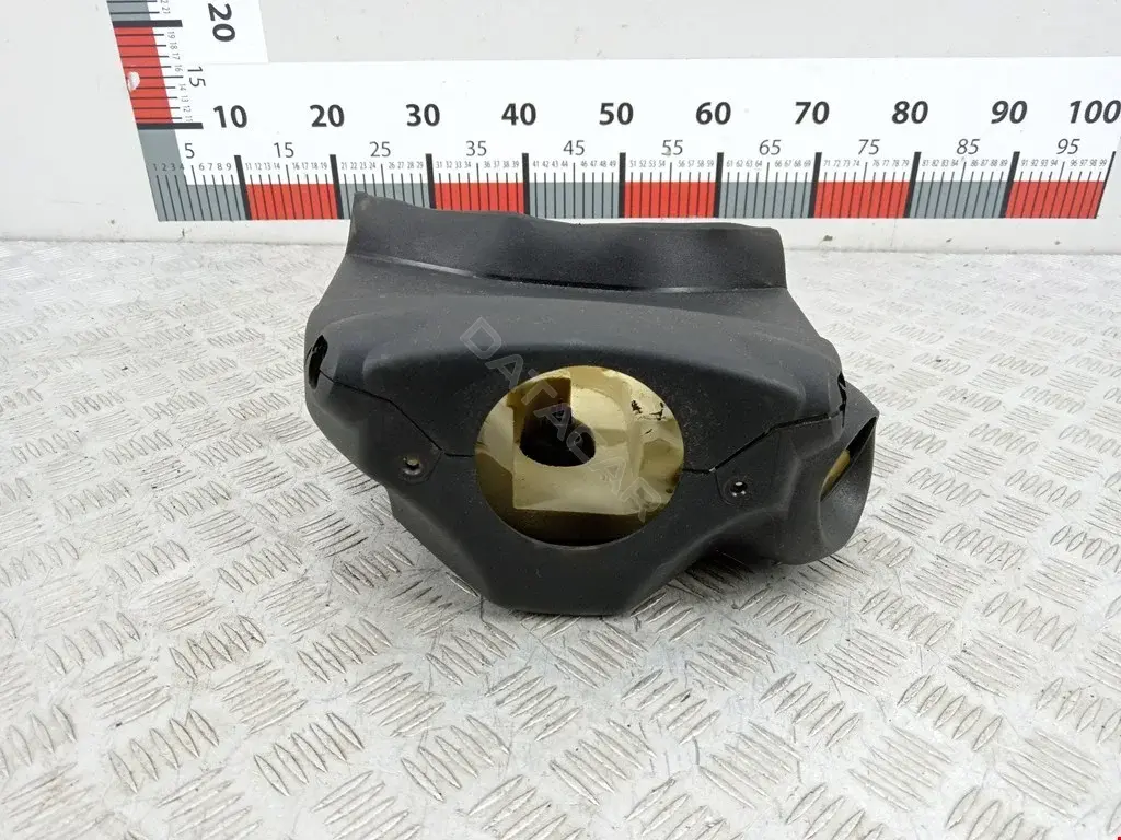 Кожух рулевой колонки 13205061, 13205062, 13205220