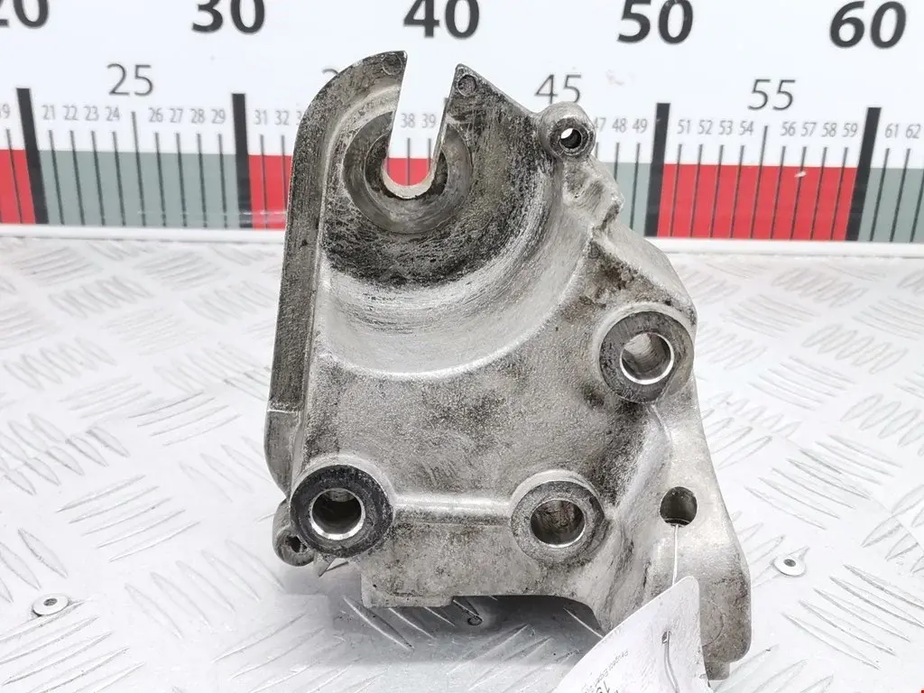 Кронштейн двигателя 1807HJ, 1807V4, 9645030780