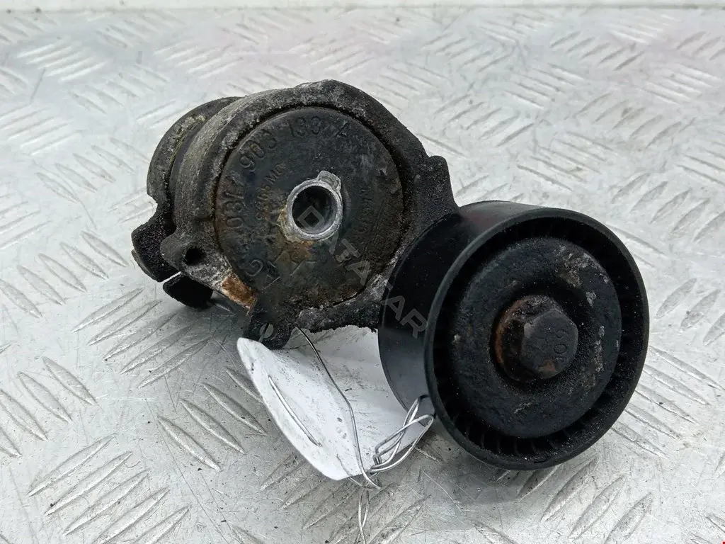 Натяжитель ремня генератора 03D903305F, 03E903133A, 03E903133B