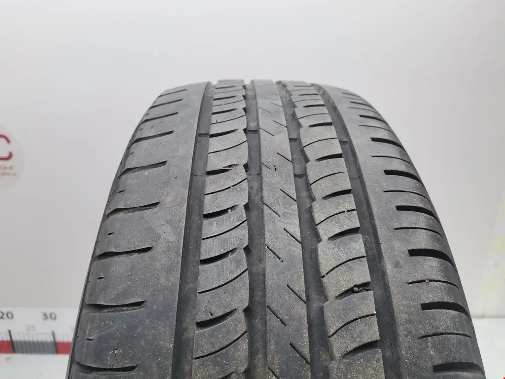 Шины 215, 60R16