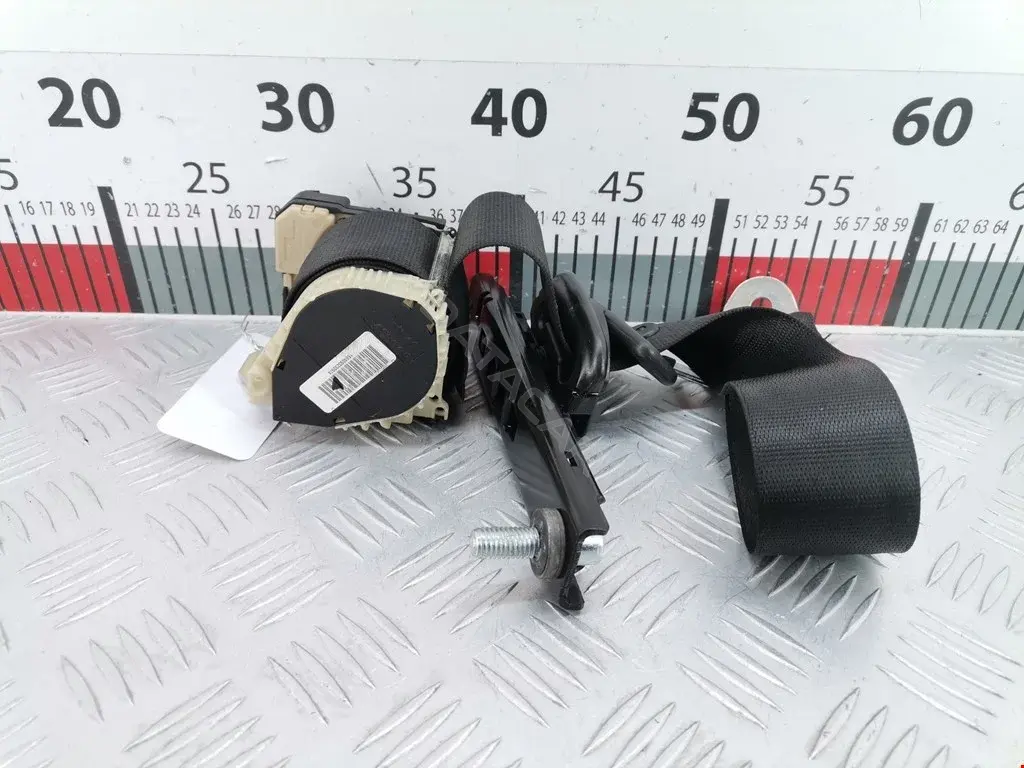 Ремень безопасности 43594D, LR009125