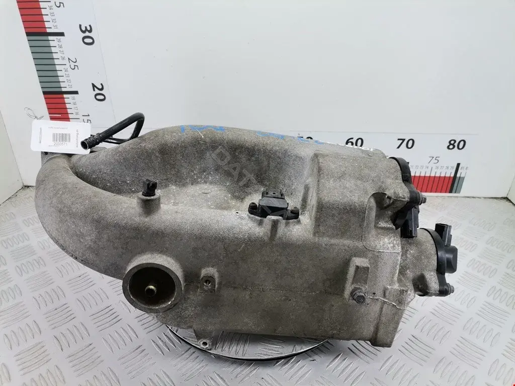 Коллектор впускной 1X4E9424EH