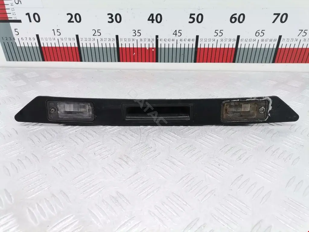 Ручка крышки багажника 1334Z452, 8E0827574C, 8E0827657
