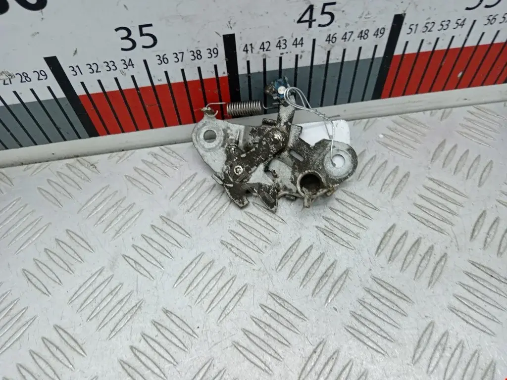 Замок капота 793445
