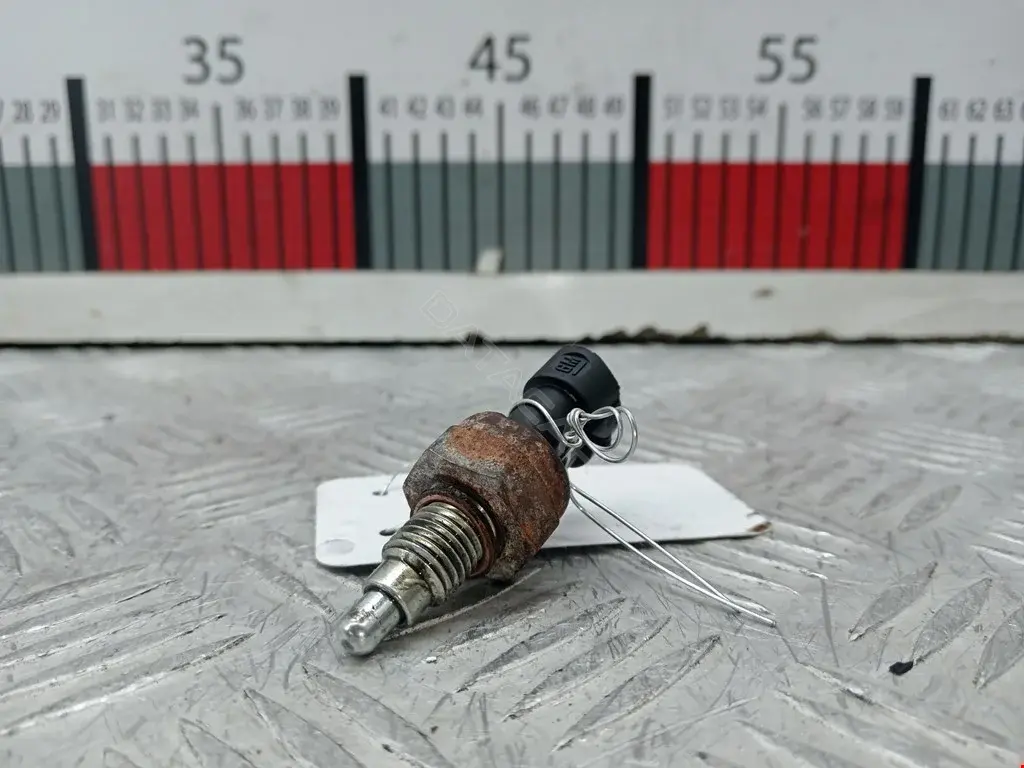 Датчик заднего хода 00X5175, 0612541SX, 0912086