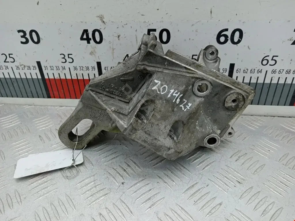 Кронштейн двигателя 1461299, D3A9A98MM